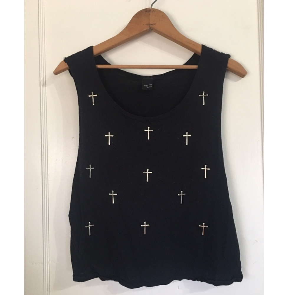 Black tank with crosses